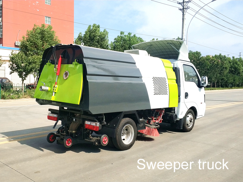 Sweeper truck